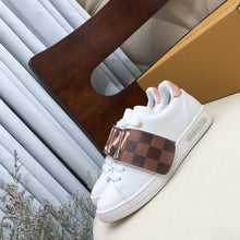 Load image into Gallery viewer, 2019W LV LOUIS VUITTON dames Designer chaussures de sport de plein air chaussures pour femmes confortables d&#39;emballage boîte d&#39;origine