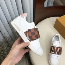 Load image into Gallery viewer, 2019W LV LOUIS VUITTON dames Designer chaussures de sport de plein air chaussures pour femmes confortables d&#39;emballage boîte d&#39;origine