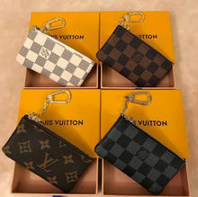 Load image into Gallery viewer, Paris Fashion Plaid style Designers Hommes Wallet Hommes Luxary bourse spécial Pu cuir court Petit Bif 869 Louis Vuitton Lv  chaud